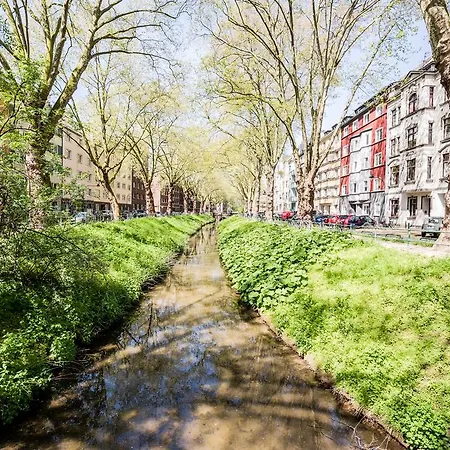 داون تاون سويت دوسلدورف